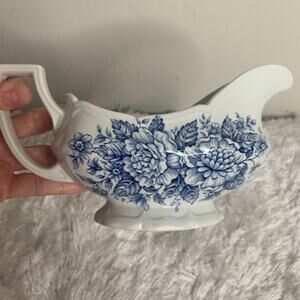 Royal Staffordshire Avondale Ironstone J& G Meakin England Gravy Boat